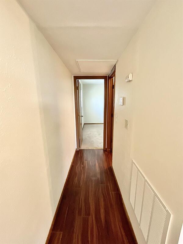 Building Photo - 21 Pepperwood Ct