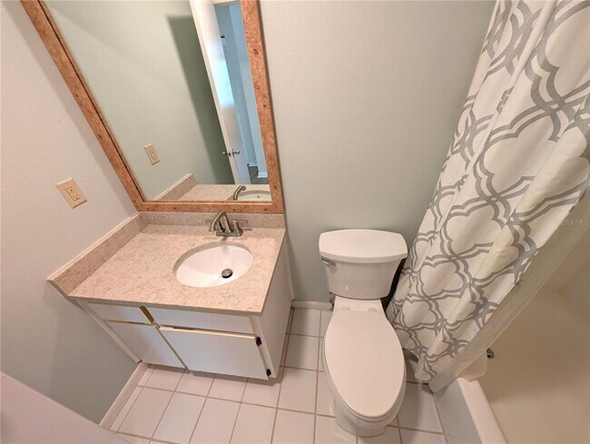 Building Photo - 3002 W Cleveland St