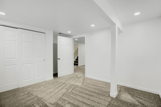 Building Photo - 375 Depew St