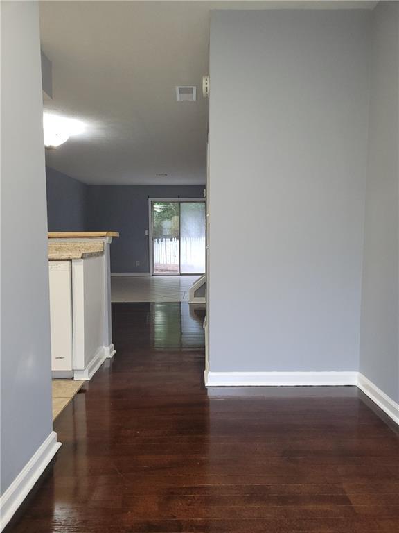 Building Photo - 457 Prince of Wales