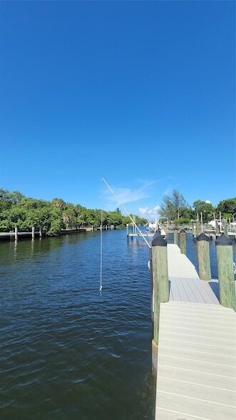 Building Photo - 2724 Treasure Cove Cir