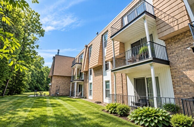 Building Photo - 6 Kennedy Ln