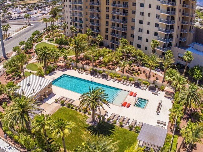 Building Photo - 8255 S Las Vegas Blvd