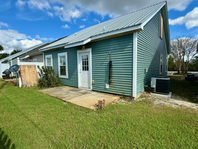 Building Photo - 1004 15th St