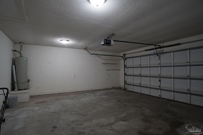 Building Photo - 1008 Tanton Cir