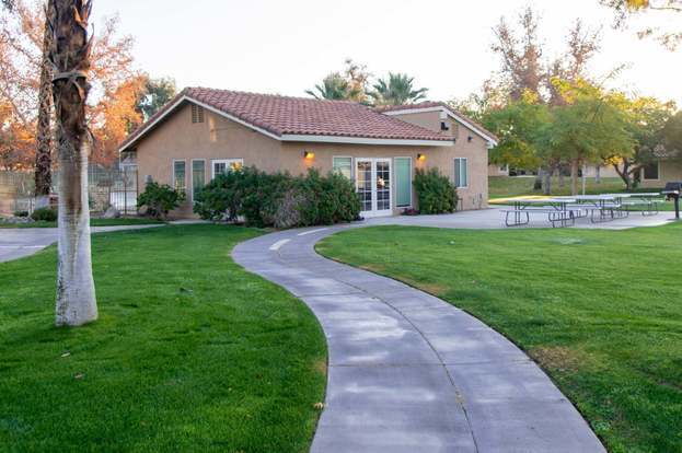 Building Photo - 424 Tava Ln