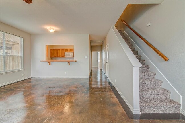 Building Photo - 126 Sandstone Dr