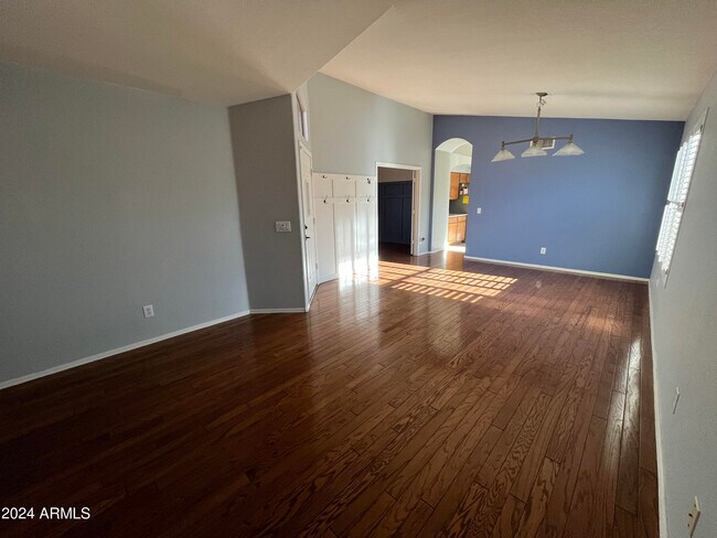 Building Photo - 6471 W Adobe Dr