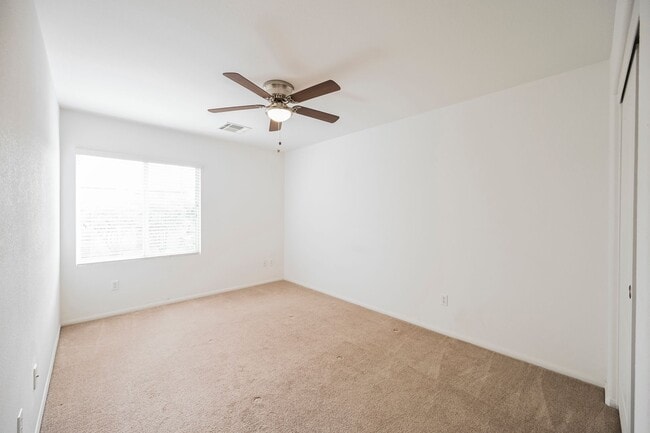 Building Photo - Lovely Home In Providence Community With P...