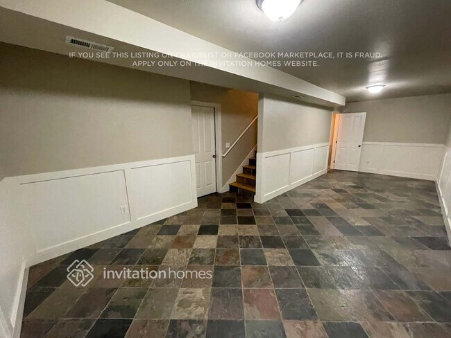 Building Photo - 2505 8th St SW