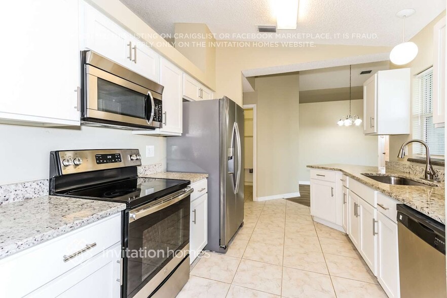 Building Photo - 3988 Long Leaf Dr