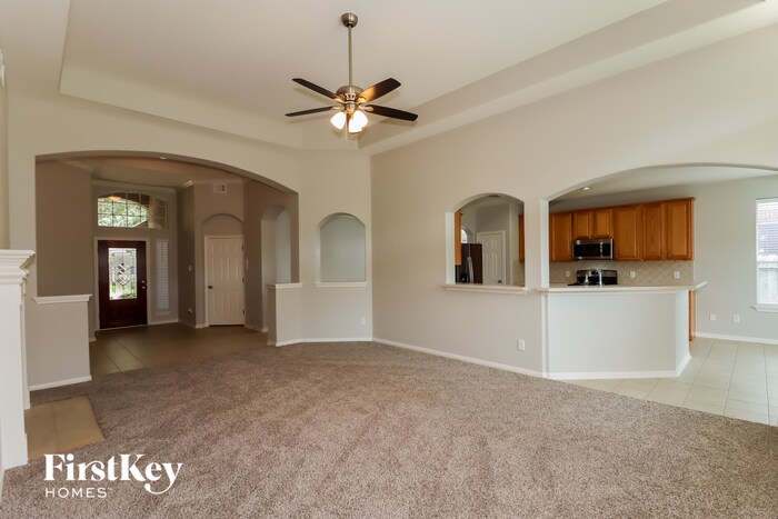 Building Photo - 3211 Oak Park Ln