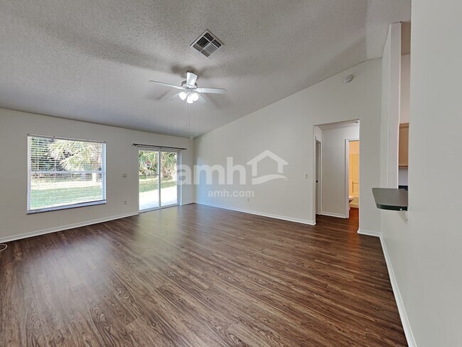 Building Photo - 4416 Brookdale Court