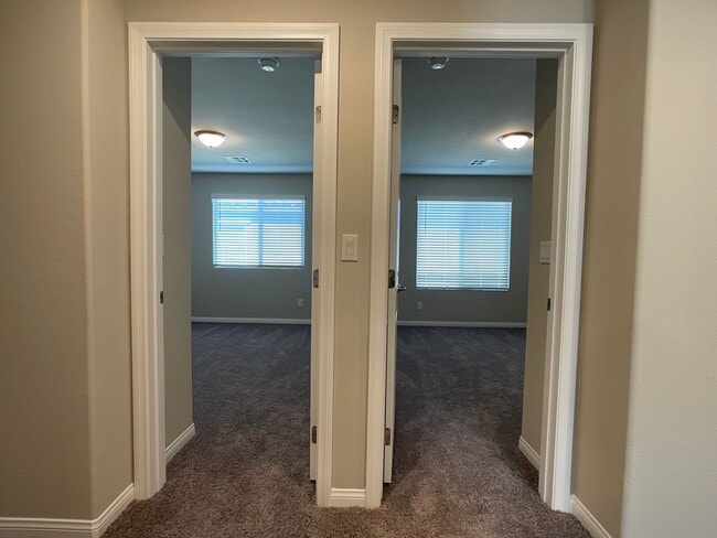 Building Photo - Brand New, Never Lived in House, located in the Southwest!