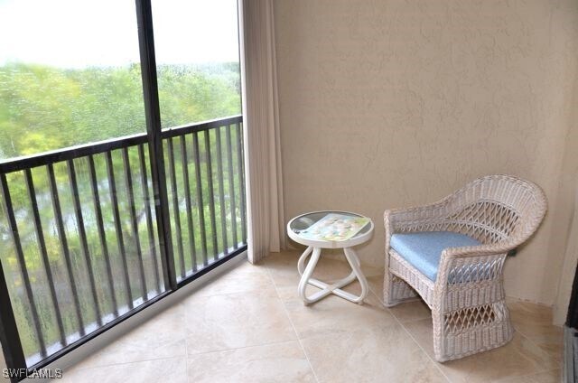 Building Photo - 7040 Pelican Bay Blvd