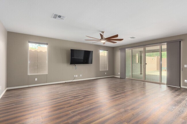 Building Photo - 27025 N 69th Ln