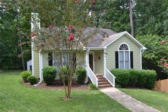 Building Photo - 2128 Leadenhall Way