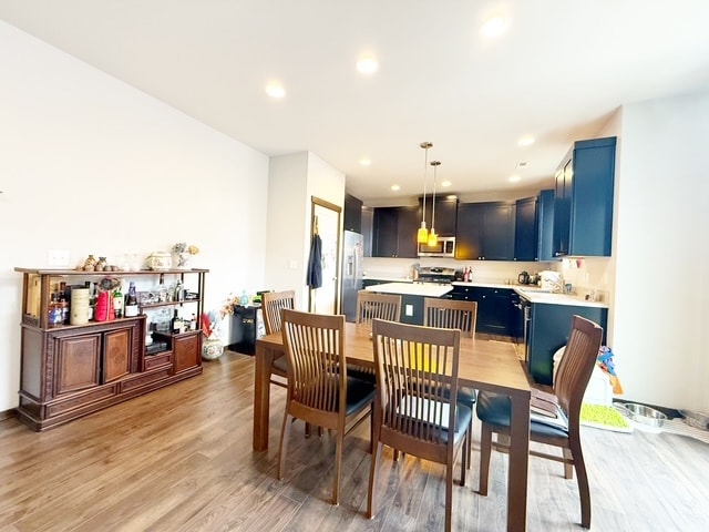 Building Photo - 2063 SE Hopi Way