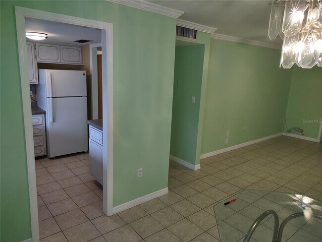 Building Photo - 1566 Pleasant Rd