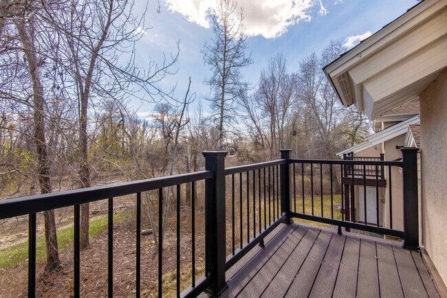 Building Photo - 129 Cobble Creek Ln