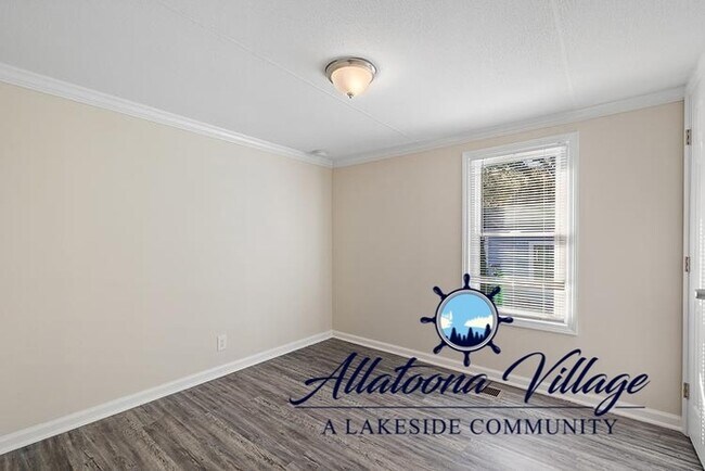 Building Photo - Lake Access and 1 mile to Downtown Acworth! Renovated 3BR/2Bth Pet Friendly