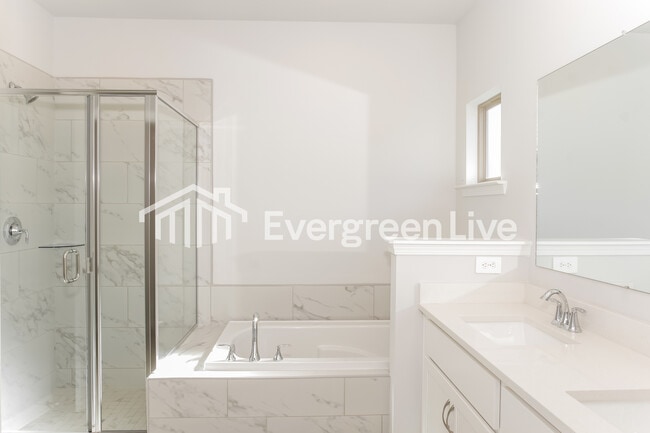 Building Photo - 14717 Mountain Strm Dr