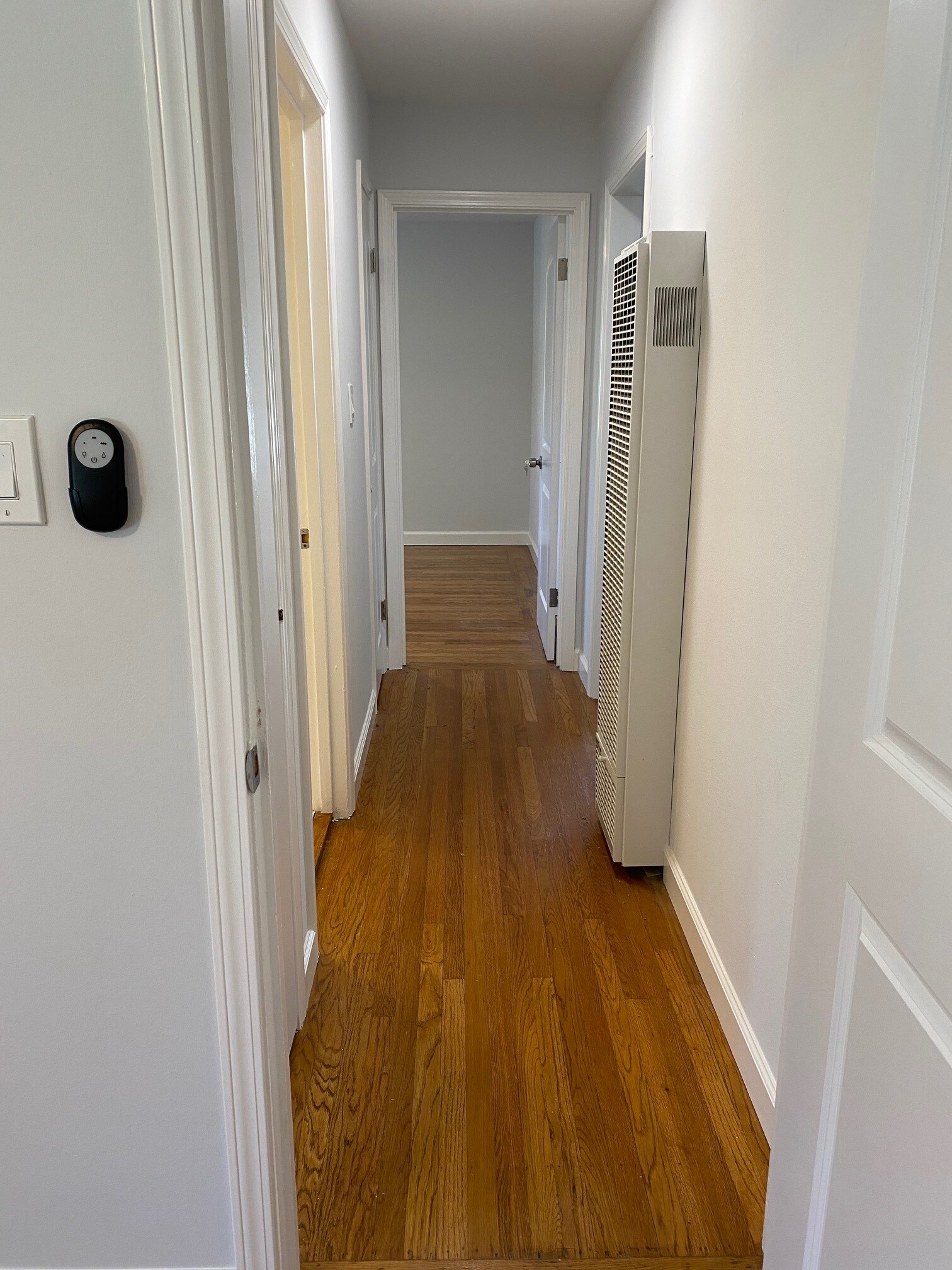 Building Photo - 647 Victor Way