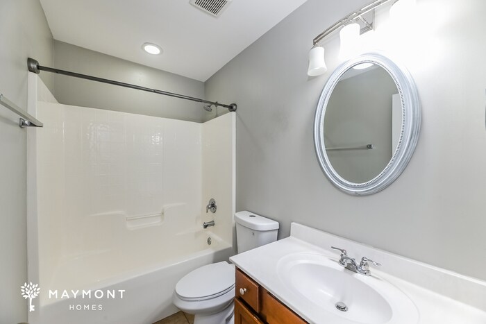 Building Photo - 1522 Mandarin Ct