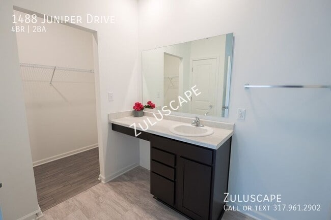 Building Photo - 1488 Juniper Dr