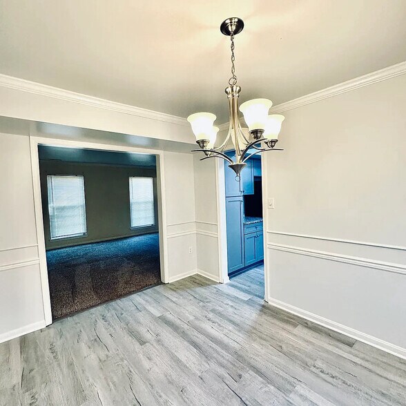 Building Photo - 6727 Mink Ct