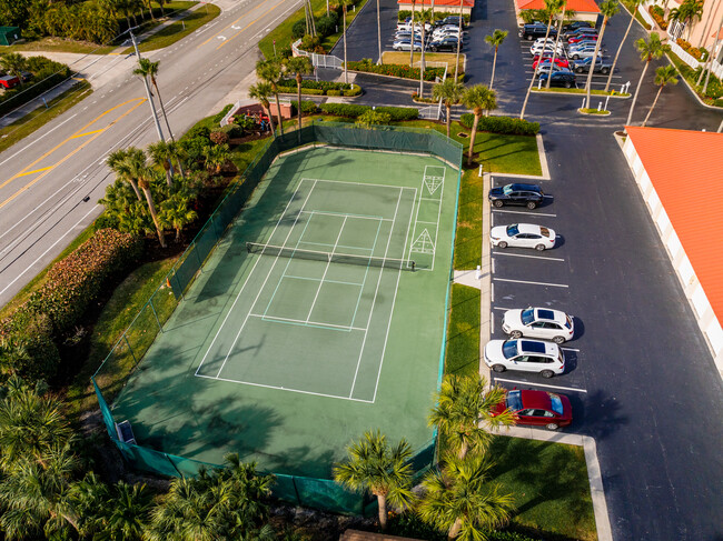 Building Photo - 3880 N Hwy A1A