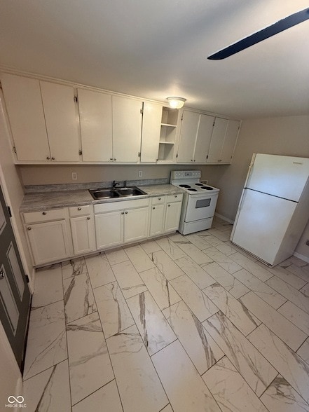 Building Photo - 10633 Central Ave