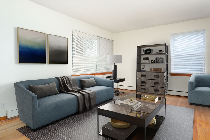 Interior Photo - East River Terrace