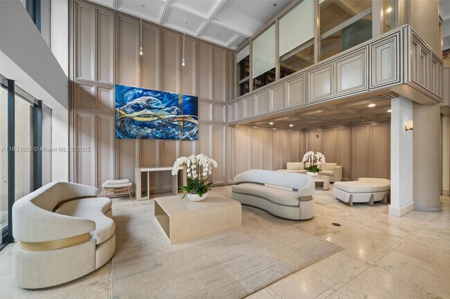 Building Photo - 251 Crandon Blvd