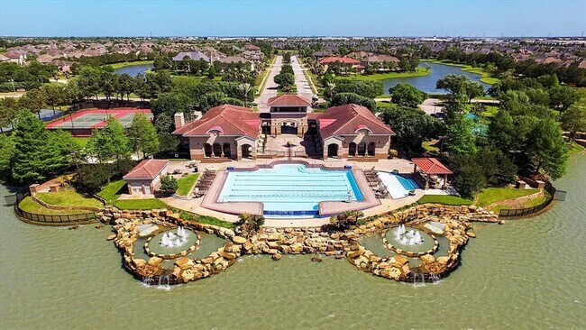 Building Photo - 6335 Concho Bay Dr