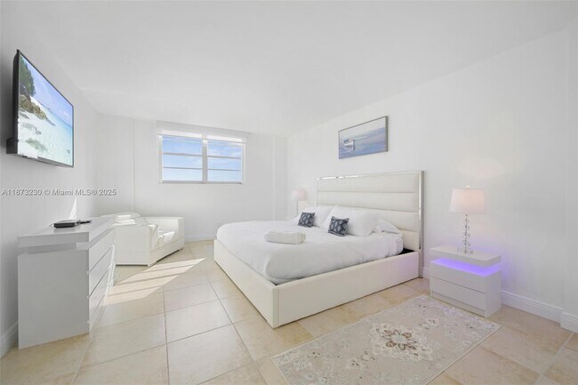 Building Photo - 19370 Collins Ave