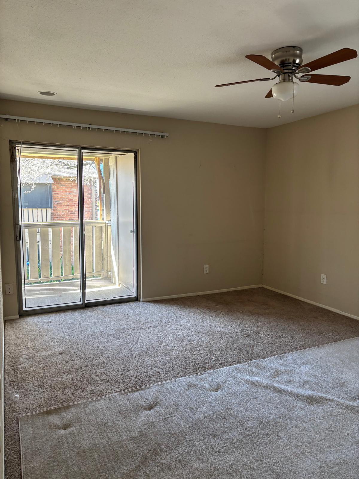 Building Photo - 5667 Birchmont Dr