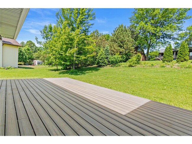 Building Photo - 8551 Flamingo Dr