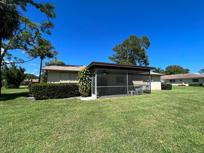Building Photo - 5878 Tidewater Dr