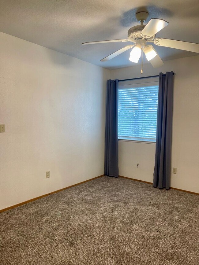 Building Photo - 5356 Vly Rdg Dr