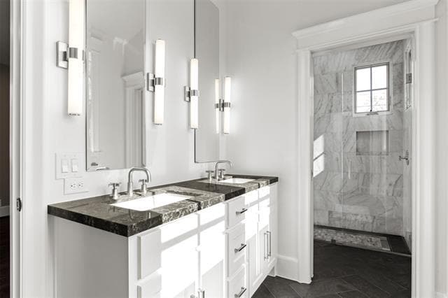 Building Photo - 5230 Homer St