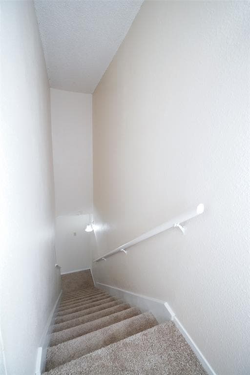 Building Photo - 3305 Dunliegh Dr