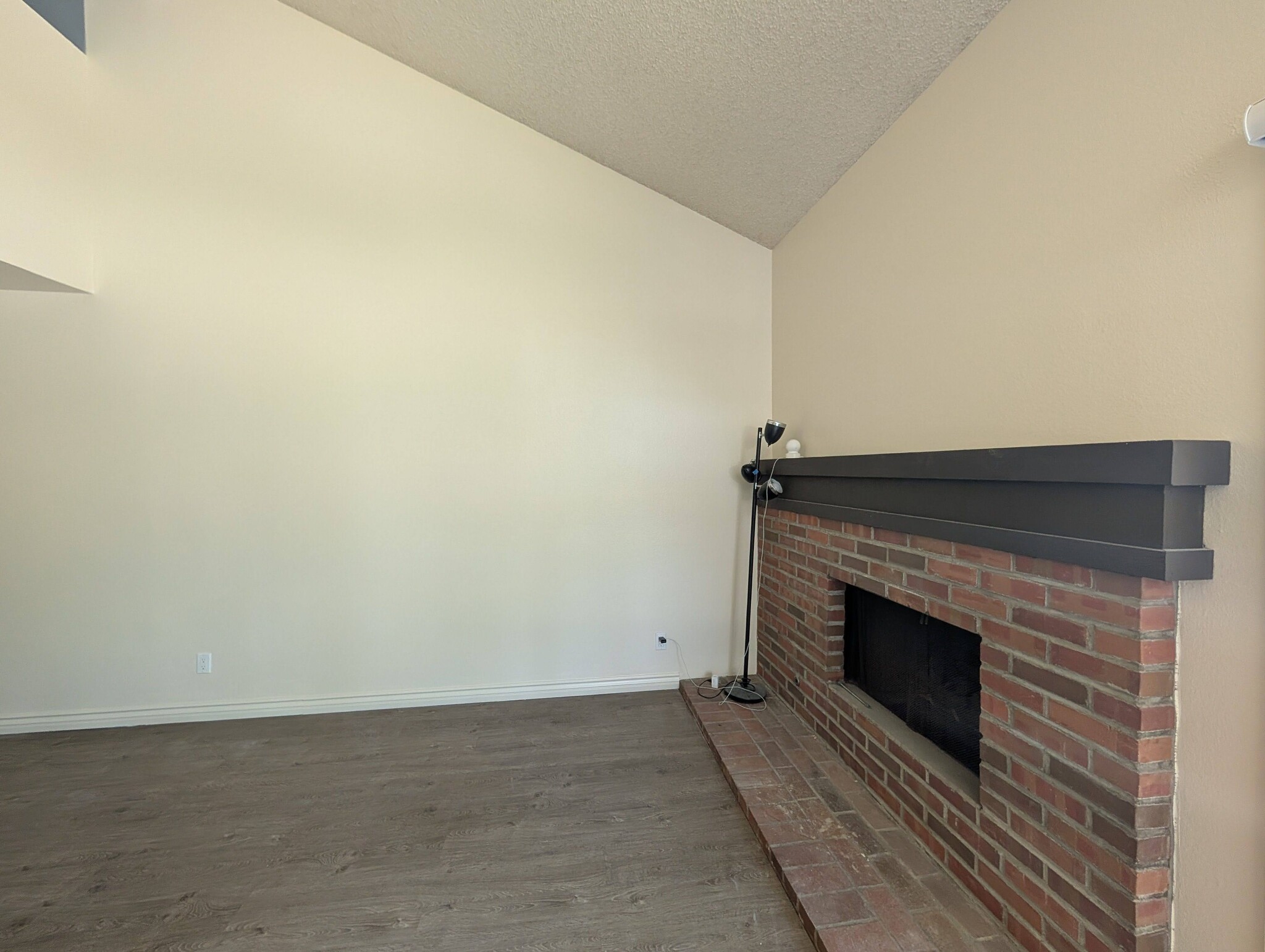 Living Room - 1419 Poseidon