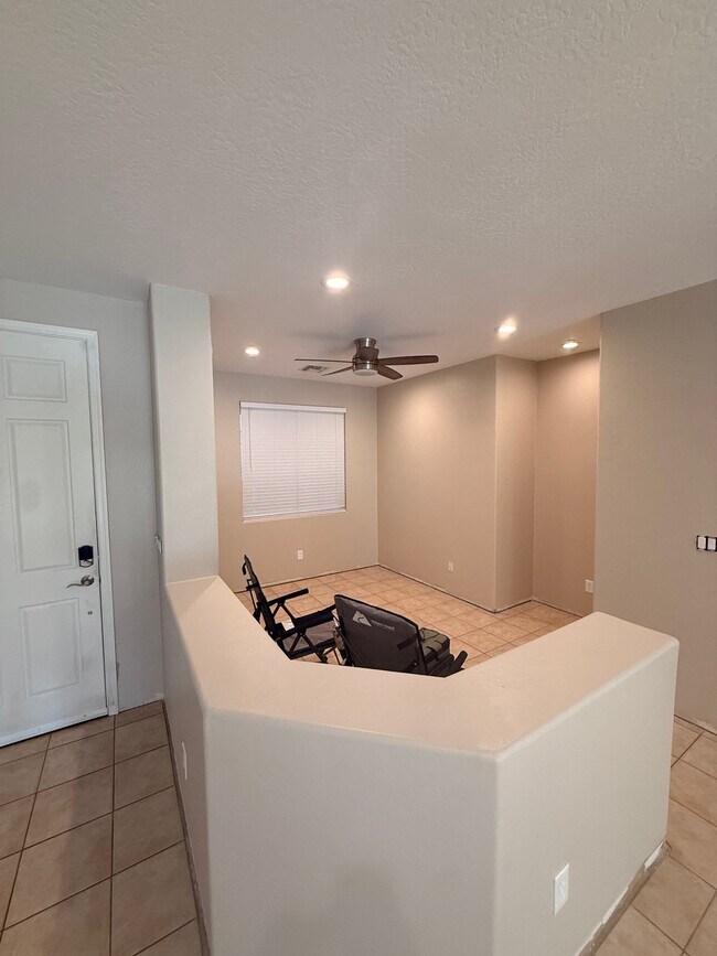 Building Photo - 39730 N Bridlewood Way