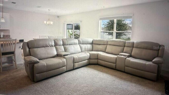 Building Photo - 1872 Rustic Falls Dr