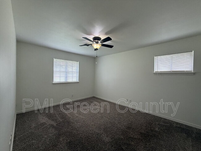 Building Photo - 8174 E 31st Pl