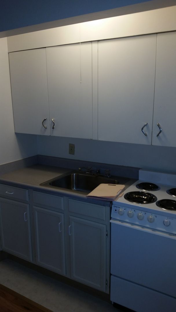 Interior Photo - Hillcrest style