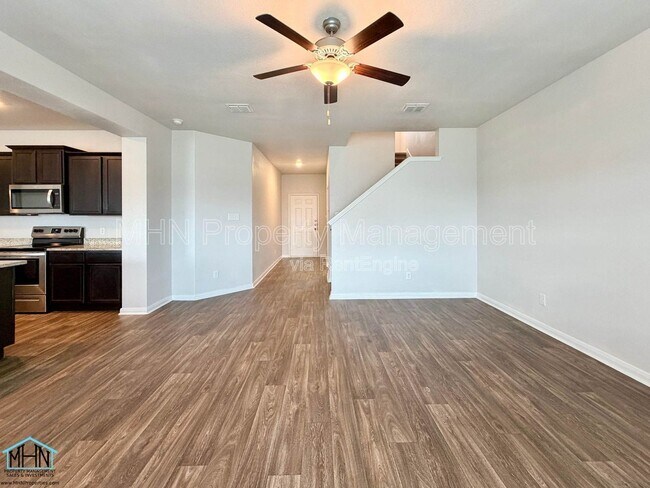 Building Photo - 10950 Chippewa Trce