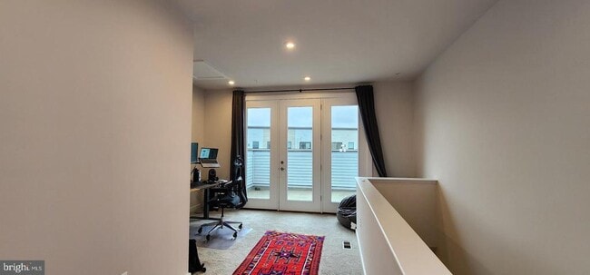 Building Photo - 5606 Hyattsville Dr