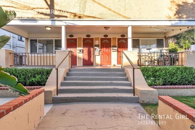 Building Photo - 1644 Echo Park Ave